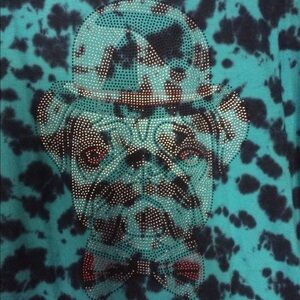 NWT Tie Dye Bulldog T-shirt M